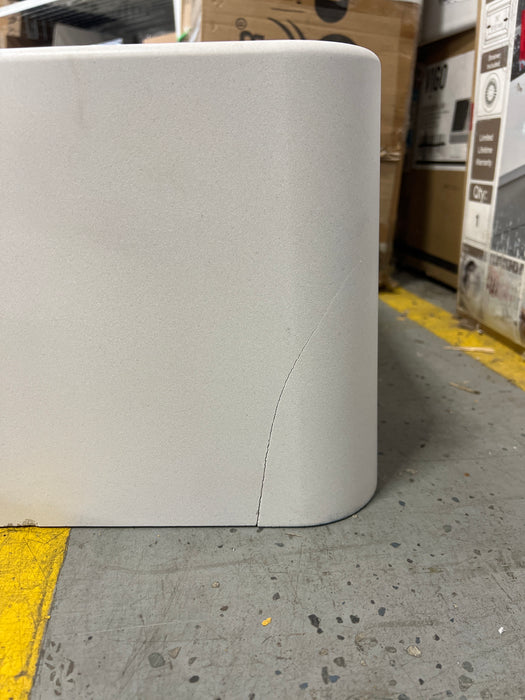 Blanco White Silgranit Farmhouse Sink (new)