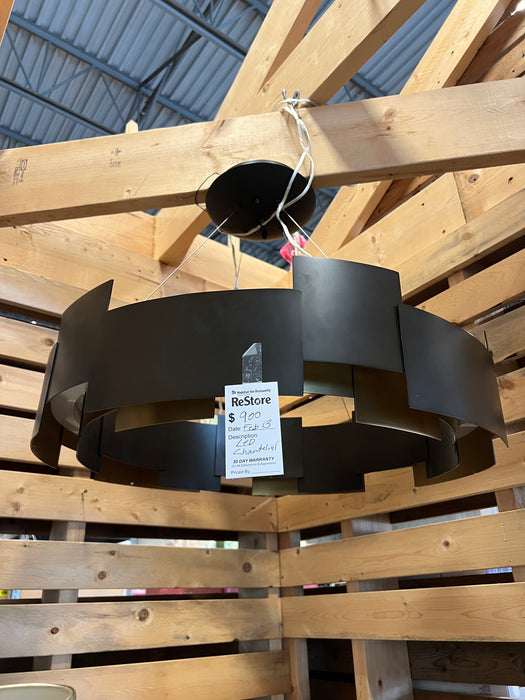 Modern Cut-Out Pendant Chandelier