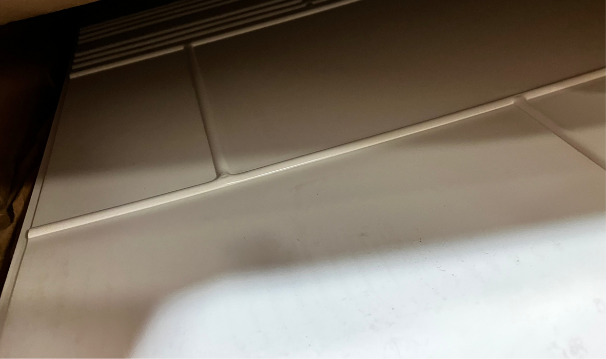 CHEVERNY ALCOVE OR CORNER TECHNO DESIGN SHOWER WALL