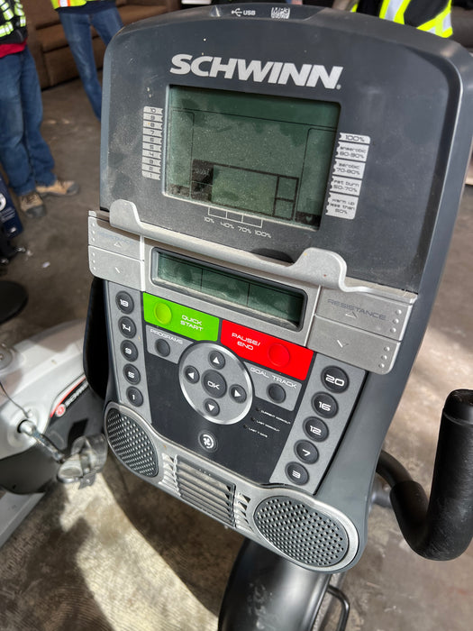 Schwinn 320 Recumbent Bike (Used)
