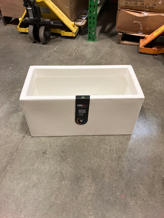 Vas Art CUBO RECTANGLE Fibreglass Planter 24” Long x 12” Tall x 12” Wide (New)