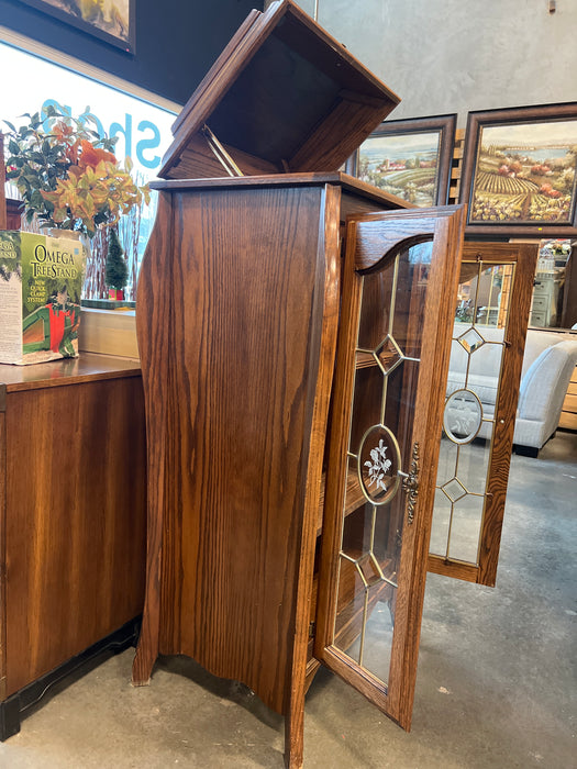 Vintage Curio Cabinet (used)