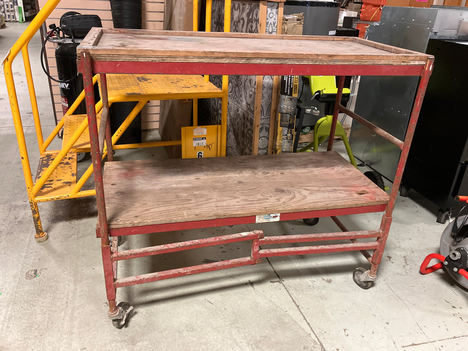 Scaffolding w/ wheels (used)
