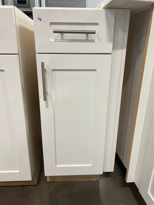White Shaker Style Kitchen Cabinets
