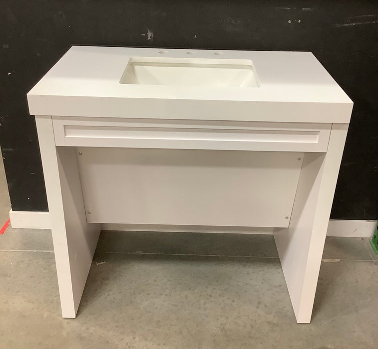 Glacier Bay Hartney ADA 35.4 inch W x 21 inch D x 34 inch H Vanity in White with Engineered Top/Ceramic Sink (New)