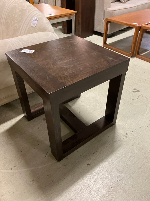 Brown side table (used)