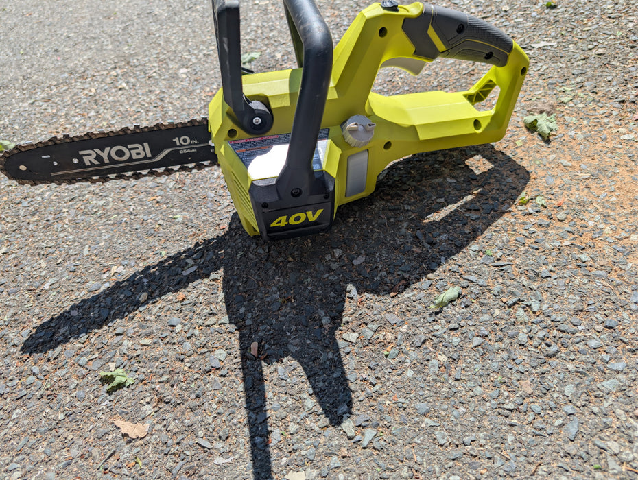 RYOBI 40V 10-inch Cordless Battery Chainsaw (Tool Only) Used*