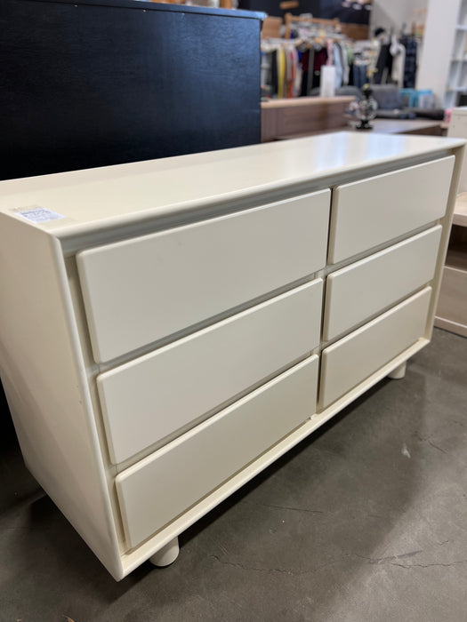6 Drawer Cream Dresser (new)