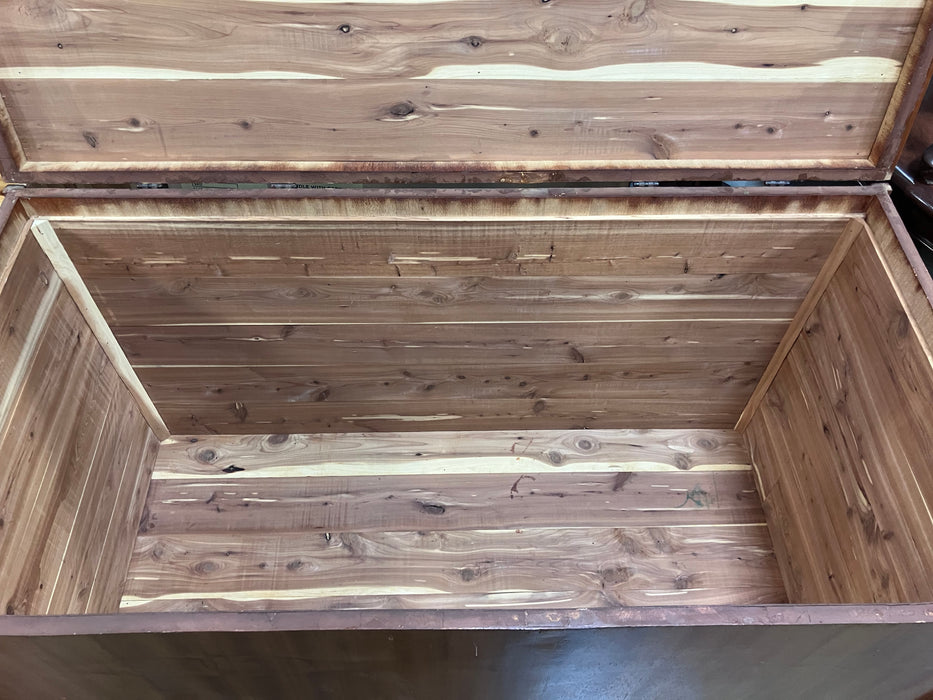 Oak Wood Chest (Used)