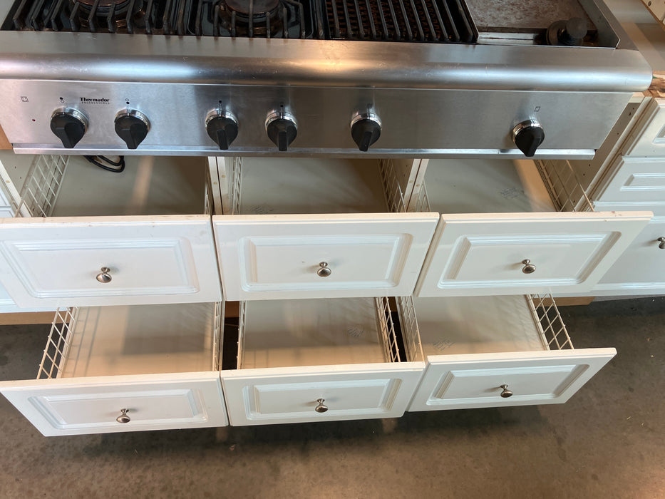 White Kitchen Beveled Cabinets
