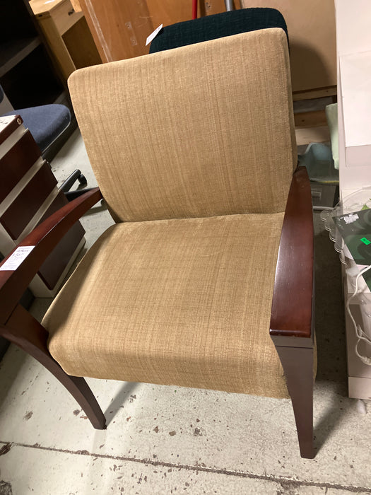 Accent chair (used)