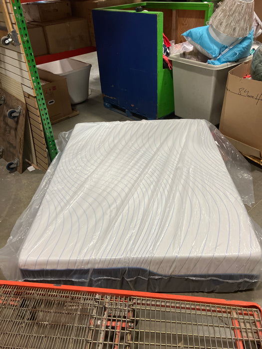 13” Queen Mirage Mattress