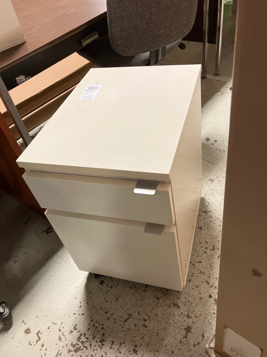 2 drawer filing cabinet (used)