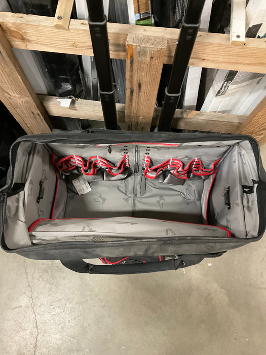 22-inch Pro Grade Rolling Tote (LIGTLY USED)