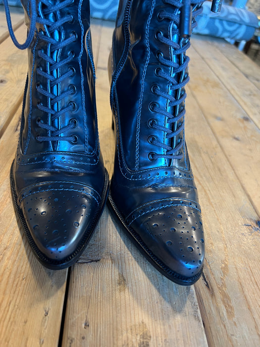 Stuart Weitzman Metallic Zip Up Boots Size 5 (preowned)