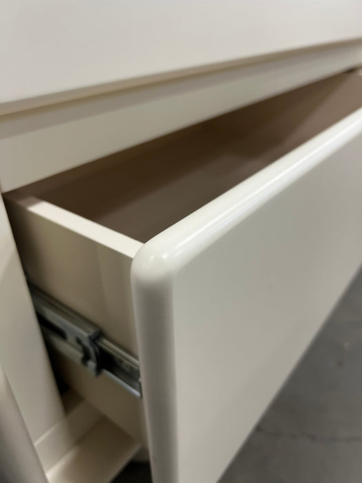 6 Drawer Cream Dresser (new)