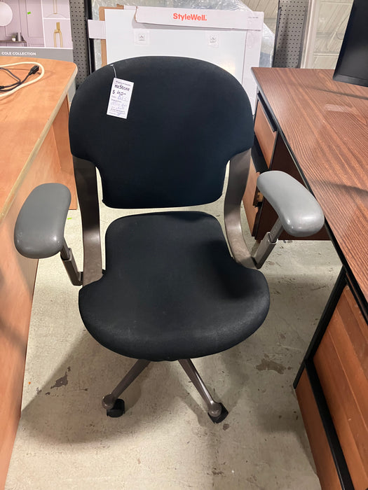 Office Chair On Wheels