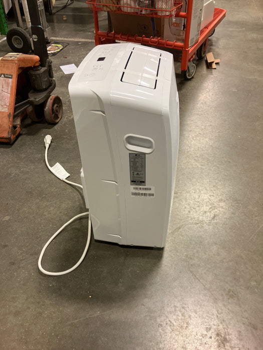 LG Electronics 8,000 BTU SACC (12,000 BTU ASHRAE) Portable Air Conditioner (New)