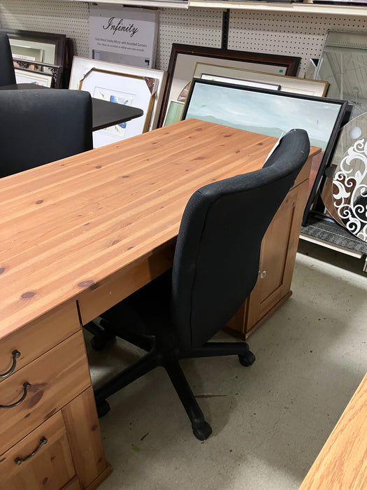 Black Office Chairs on Wheels (Used)