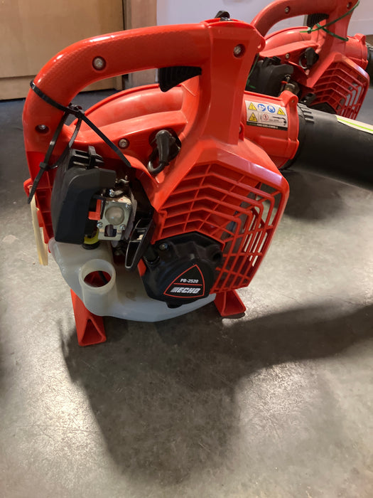 ECHO 170 MPH 453 CFM 25.4cc Gas Handheld Leaf Blower (Used)(Untested)