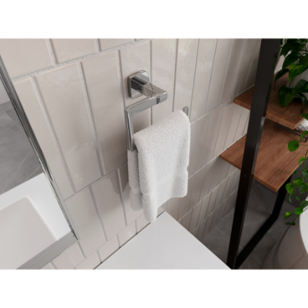 Pfister Deckard Polished Chrome Towel Ring, Modern Bathroom Hardware/Bathroom Accessory (New)