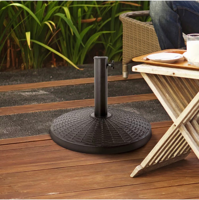 Nuu Garden Black Resin and Concrete Outdoor 22 lb. 18'' Round Patio Umbrella Base, for Φ1.5'' Umbrella Poles