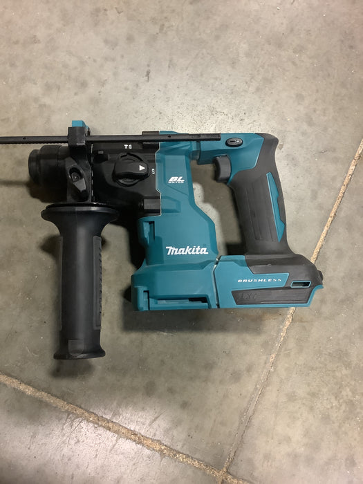 MAKITA 18V LXT Lithium-Ion Brushless Cordless 11/16-inch Rotary Hammer w/XPT & Electric Brake (Tool Only)(Used)