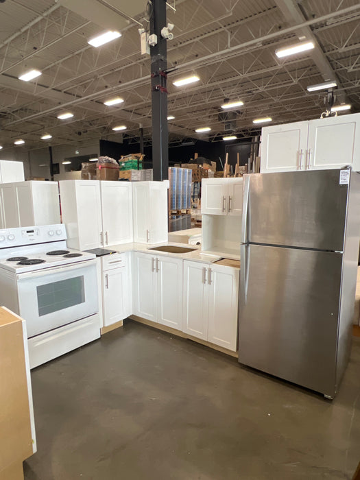 White Shaker Style Kitchen Cabinets