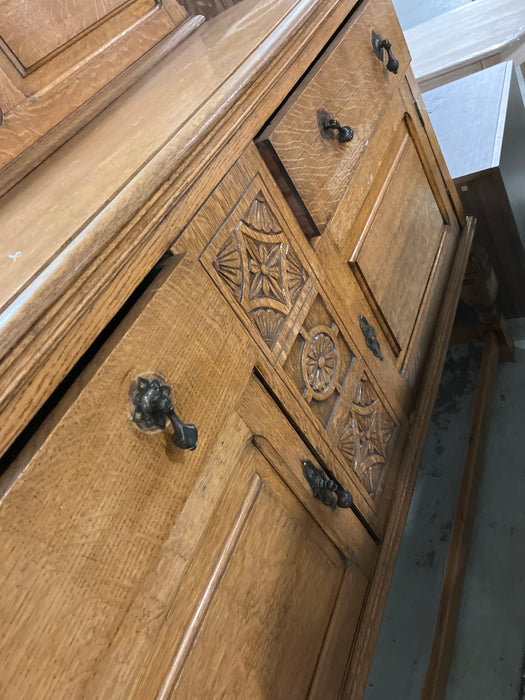 Antique dresser with 4 drawers (used)
