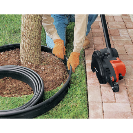 BLACK+DECKER 7.5-inch 12-Amp Corded Electric 2-in-1 Landscape Edger/Trencher (Used)