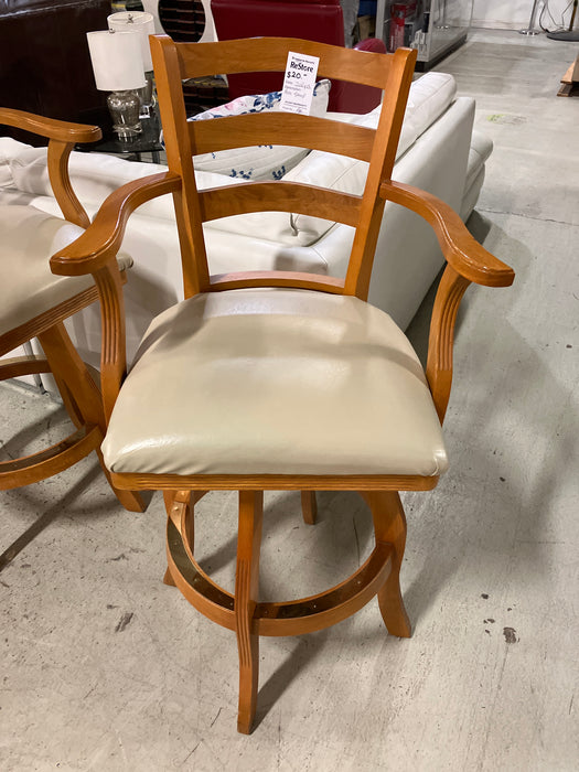 Swivel Bar stool (used)