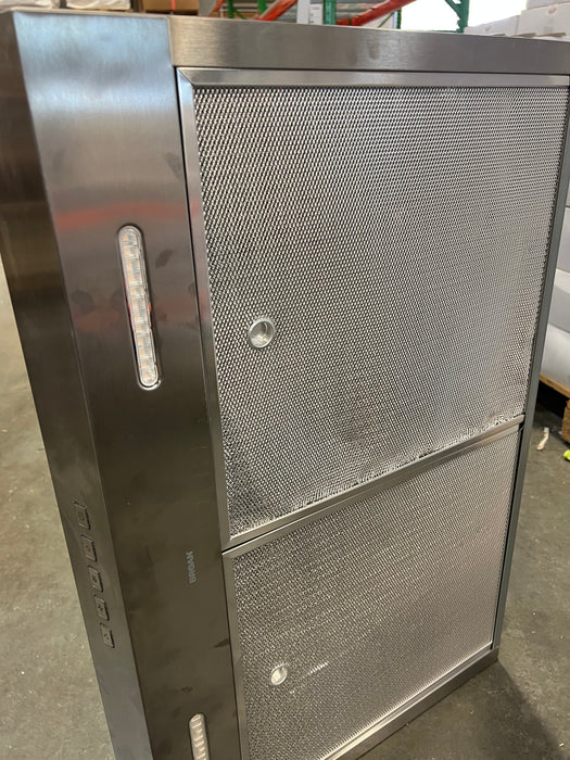 Broan 30-Inch Under Cabinet Range Hood, ENERGY STAR, 350 Max Blower CFM, Stainless Steel (floor model)