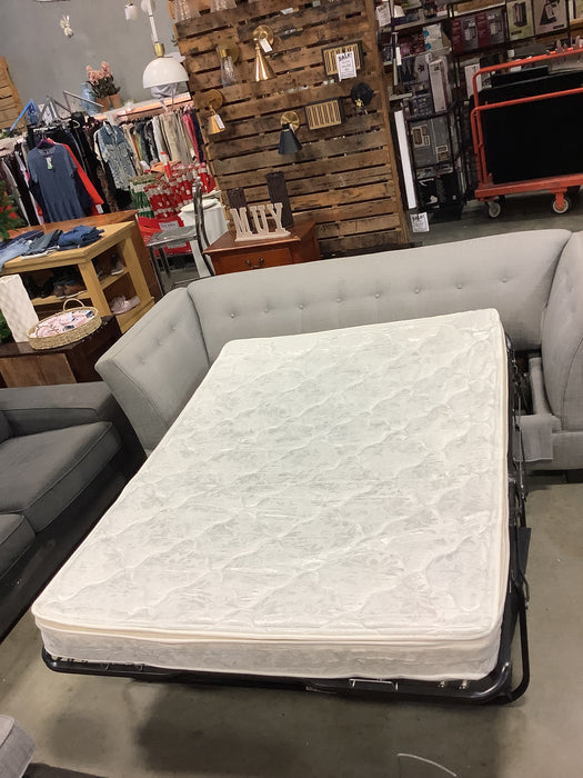 Light Grey Woven Performance Fabric Queen Sofa Bed (Used)