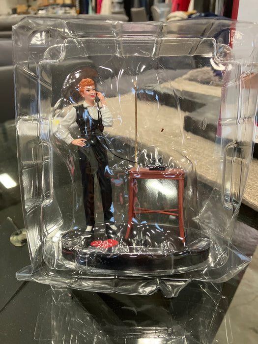“I Love Lucy” Hallmark Keepsake “Hello, Ricky?” Collector’s Christmas Ornament