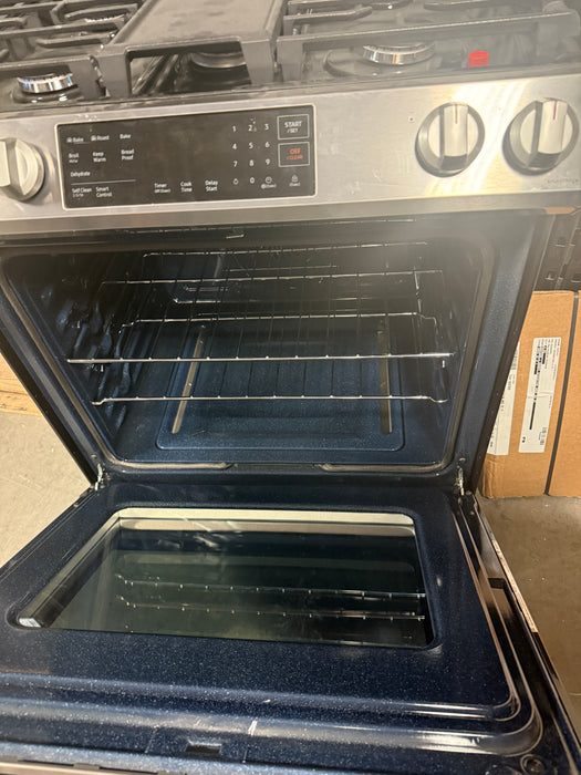 Samsung True Convection Gas Range - 30-in - Air-Fry - 6-cu ft - Stainless Steel (New)