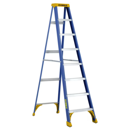 Featherlite 8 ft. Fibrerglass Step Ladder with 250 lbs. Load Capacity, Type I Duty Rating (New)
