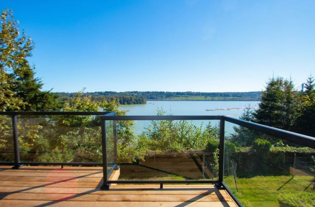 Peak RailBlazers Aluminum Deck Railing - Tempered Glass Panel - 54” Clear (new)