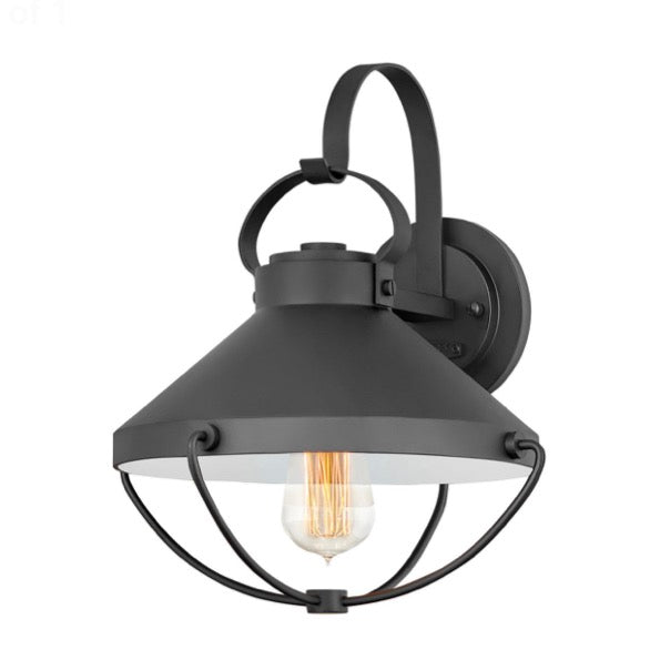 Hinkley Lighting Crew 15-Inch Outdoor Wall Mount (new)