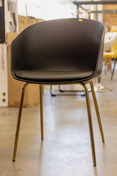 Black Chair