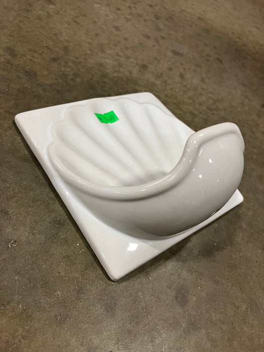 Ceramic Shell Soap Dish