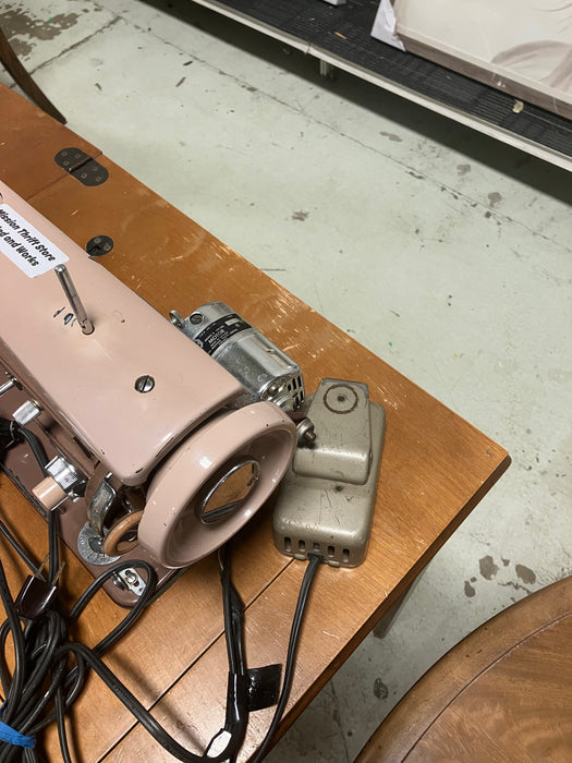 Vintage Sewing Station (used)