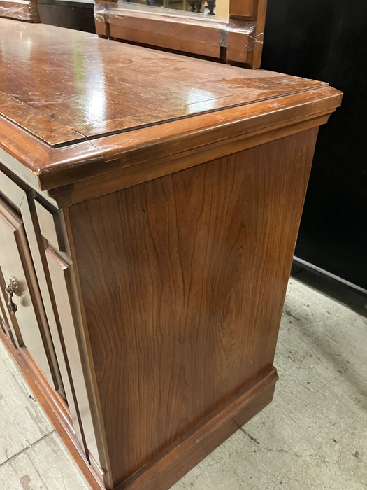 2 Mirror Dresser (used)