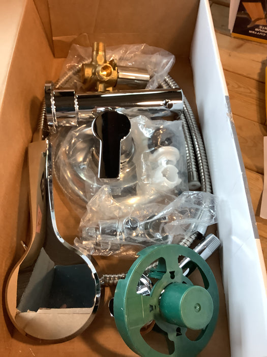 MOEN Meena 1 Handle Tub Shower in Chrome (Open Box) (Missing Shower Arm)