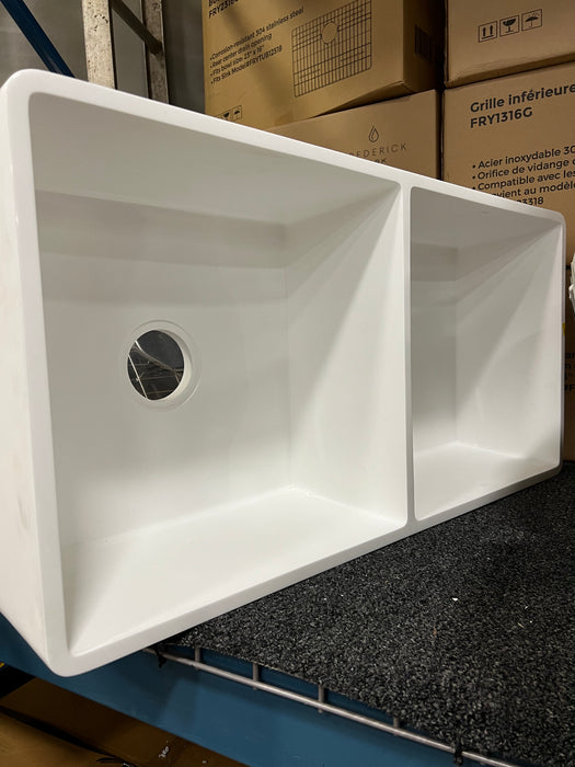 White Kitchen Farmhouse Sink