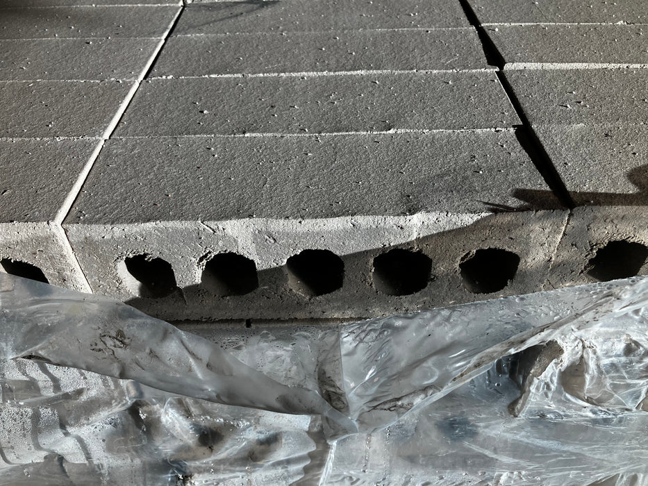 Sea Gray 5 Hole Brick (Pallet)