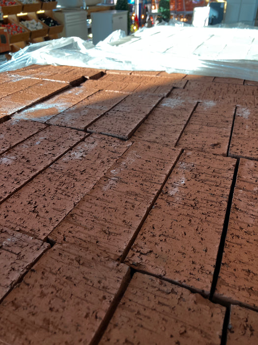 3 Hole Red Ruby Brick (Pallet)