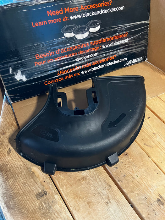 BLACK+DECKER 12-inch 6.5 Amp Corded Straight Shaft Single Line 3-in-1 String Grass Trimmer/Lawn Edger/Push Mower (USED)