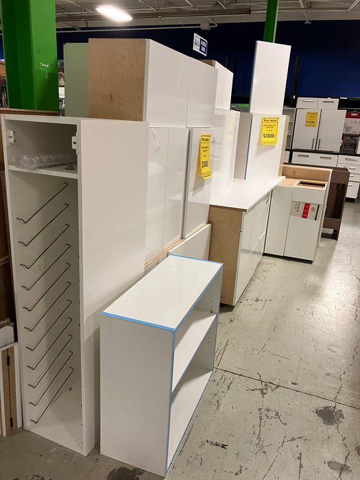 White Glossy Style 18 Cabinet Set (new)