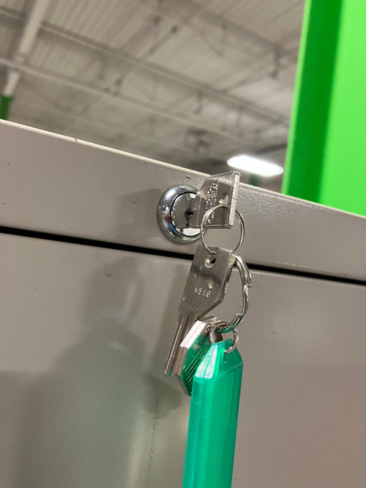 File cabinet with key (used)