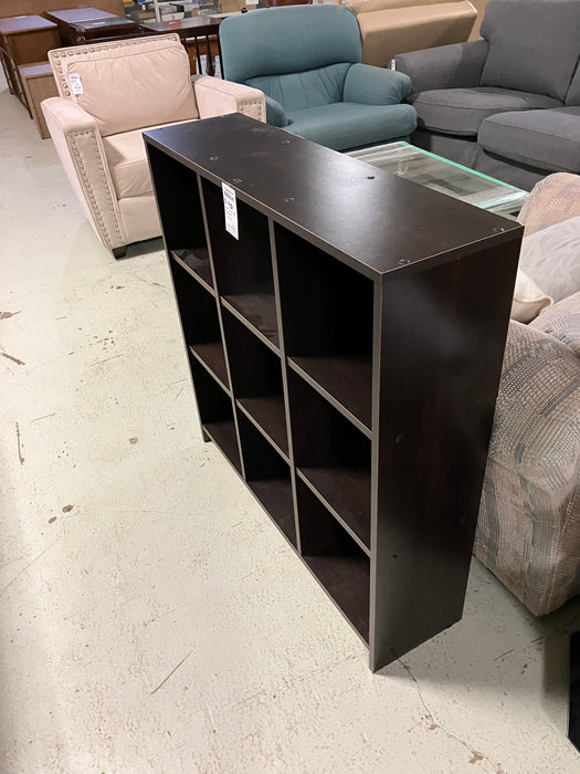 Storage unit (used)